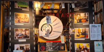La vidriera 360 en la era digital: el arte de convertir miradas en ventas